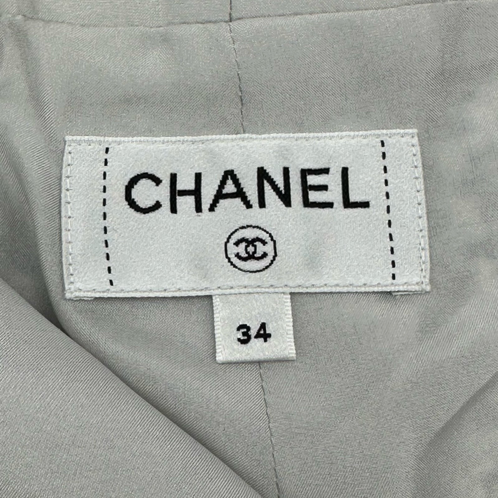 CHANELショートパンツ　３４サイズ シャネル CHANEL スコート風ツイードショートパンツ P78980 グレー