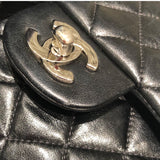 シャネル CHANEL マトラッセ25 A01112 ブラック　シルバー金具 ラム レディース ショルダーバッグ