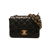 シャネル CHANEL ミニマトラッセ１８ A35200 ブラック　ゴールド金具 ラムスキン レディース ショルダーバッグ