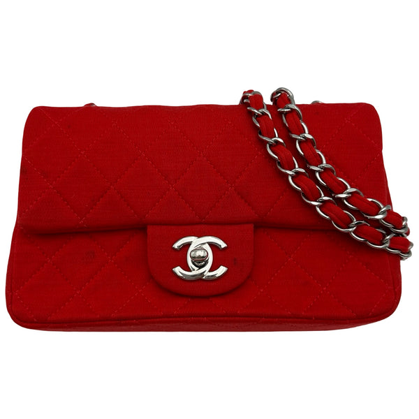 正規品　オールドヴィンテージ　CHANELシャネル　ミニバッグ赤　希少7桁0番台 シャネル CHANEL ミニマトラッセ20 A69900 19番台 レッド シルバー金具