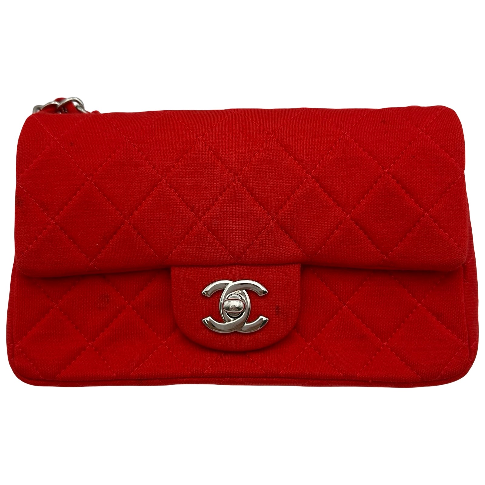シャネル CHANEL ミニマトラッセ20 A69900 19番台 レッド シルバー金具