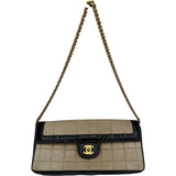シャネル CHANEL チョコバーチェーンショルダー 6番台 アイボリー系/ブラック ゴールド金具 ラム/パテント レディース ショルダーバッグ