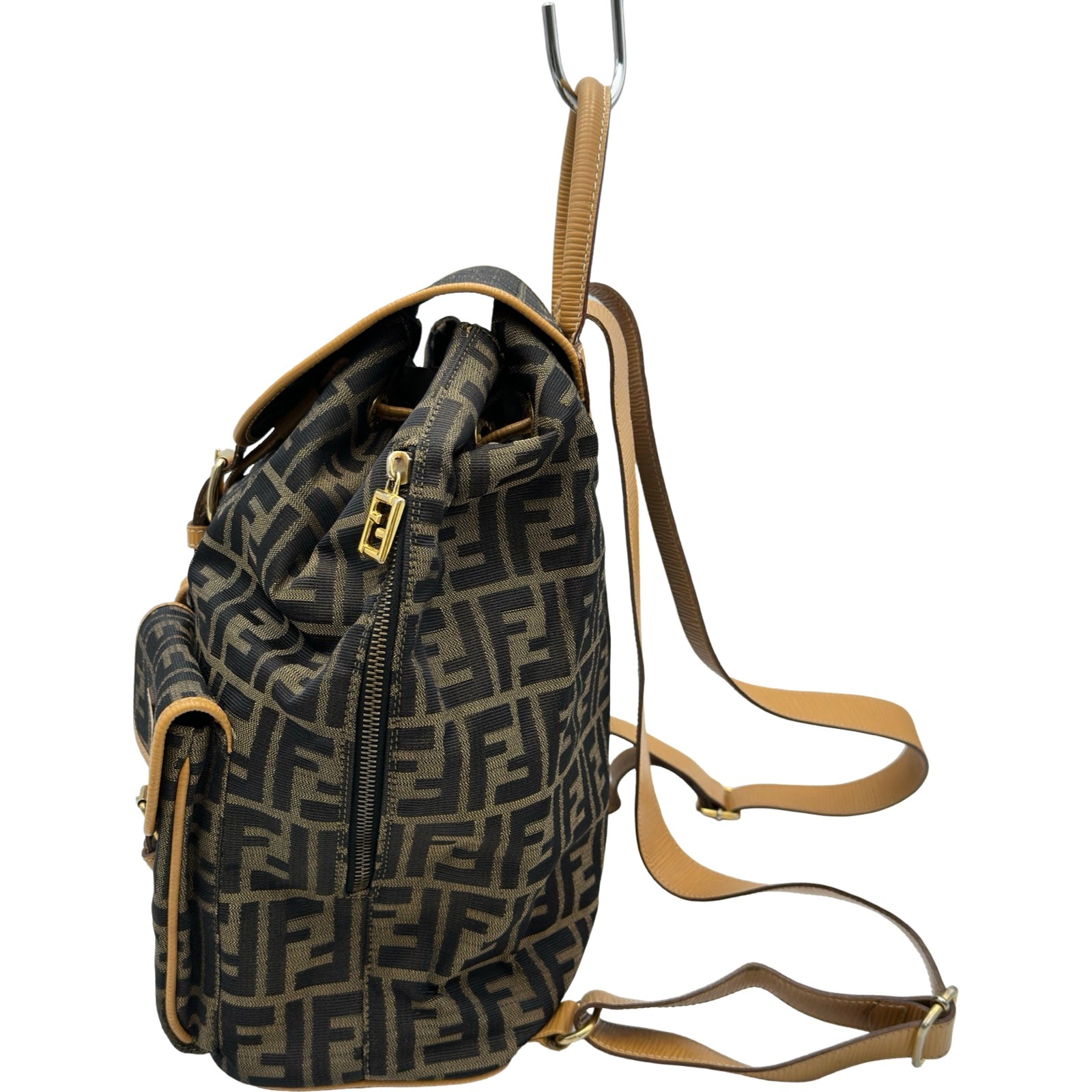 フェンディ FENDI ズッカ柄バックパック ベージュ/ブラウン ゴールド