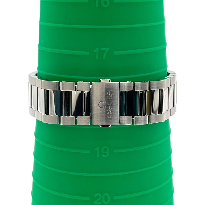 オメガ OMEGA シーマスター アクアテラ 150M コーアクシャル マスタークロノメーター 220.13.38.20.02.001 ホワイト SS 自動巻き メンズ 腕時計