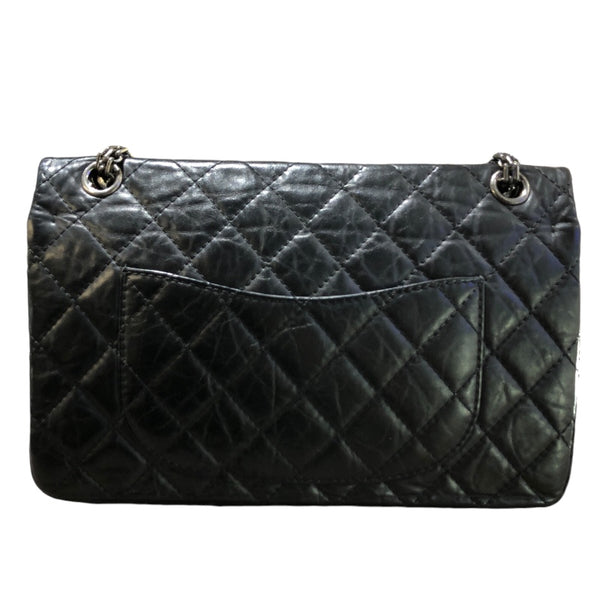 シャネル CHANEL 2.55マトラッセチェーンショルダー A37586 ブラック　SV金具 エイジドカーフ レディース ショルダーバッグ