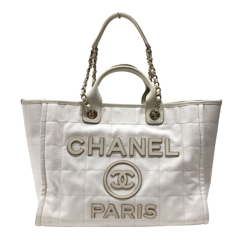 シャネル　CHANEL ドーヴィル CHANEL（シャネル） ドーヴィルMM チェーン トートバッグ ストロー