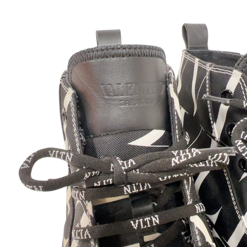 ヴァレンティノ VALENTINO ロゴ総柄ハイカットスニーカー TUD51Y2 ブラック/ホワイト キャンバス メンズ スニーカー
