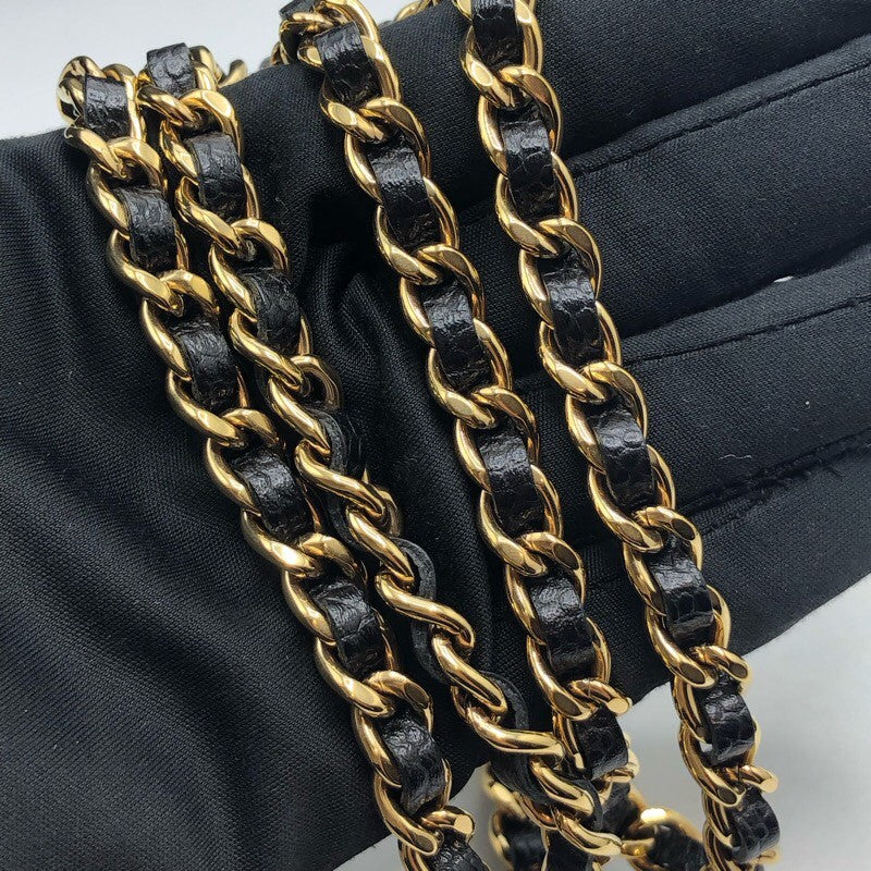 シャネル CHANEL マトラッセチェーンウォレット AP0250 ブラック×GD金具 牛革 キャビアスキン レディース ショルダーバッグ
