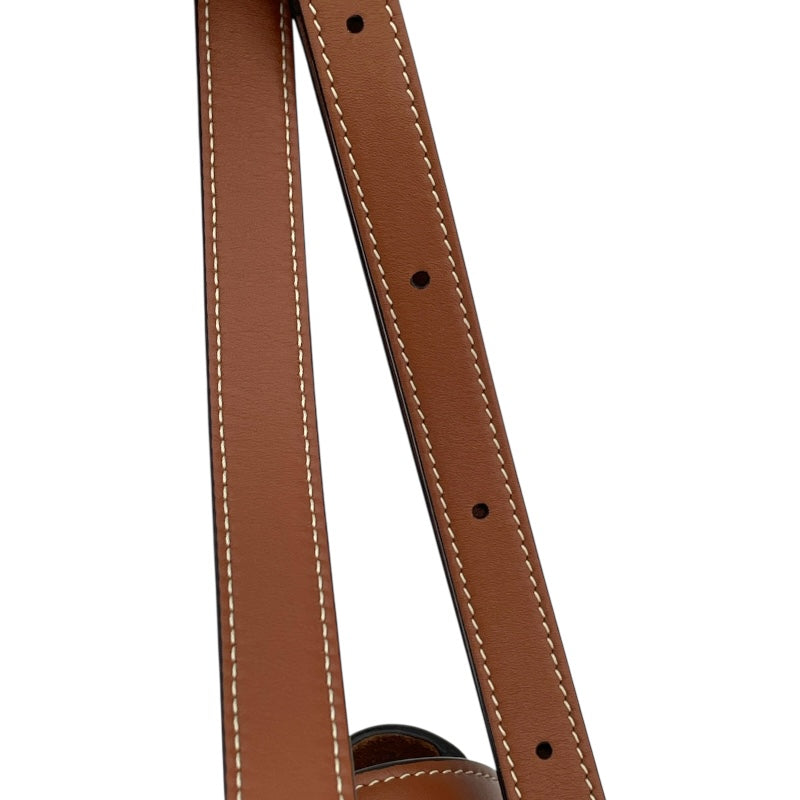 セリーヌ CELINE フォルコキュイルトリオンフショルダーバッグ 198263DU3.04LU タン カーフ レディース ショルダーバッグ