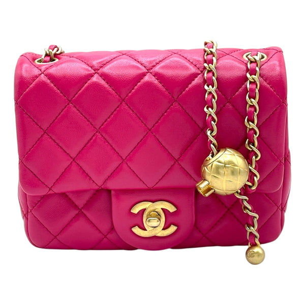 値下げ！美品！　CHANEL ピンク クロスストラップサンダル CHANEL 未使用品△CHANEL シャネル 24P G45594 ココマークライン