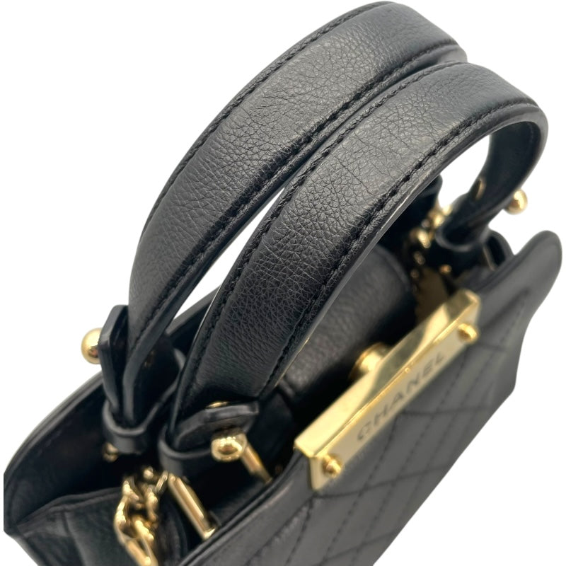 シャネル CHANEL マトラッセスモールチェーンショルダー A93731 23番台 ブラック GD金具 キャビアスキン レディース ショルダーバッグ