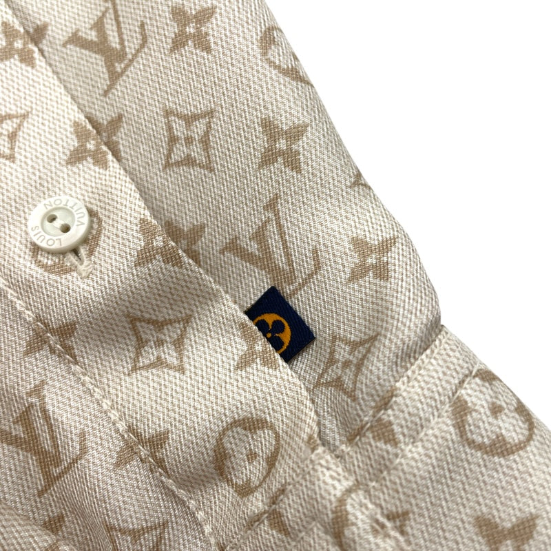 LOUIS VUITTON モノグラムタペストリー　シャツ　シルク　総柄　L ルイ・ヴィトン LOUIS VUITTON モノグラム総柄シルクシャツ FRT042