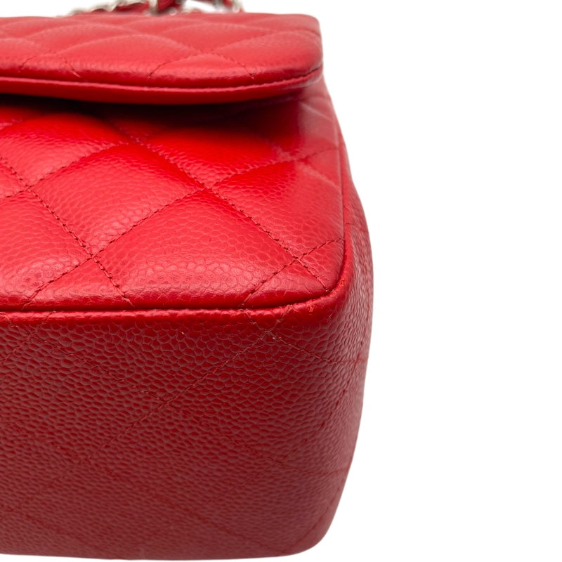 シャネル CHANEL デカマトラッセ30 A58600 19番台 レッド SV金具 キャビアスキン レディース ショルダーバッグ