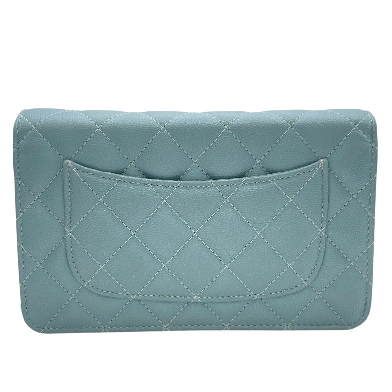 シャネル CHANEL マトラッセ チェーンウォレット A33814 25番台 ライトブルー SV金具 キャビアスキン レディース ウォレットチェーン