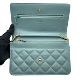 シャネル CHANEL マトラッセ チェーンウォレット A33814 25番台 ライトブルー SV金具 キャビアスキン レディース ウォレットチェーン