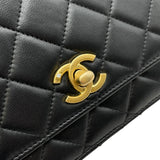 シャネル CHANEL マトラッセ チェーンウォレット ライオンモチーフ AP3424 ブラック GD金具 ラムスキン レディース ウォレットチェーン