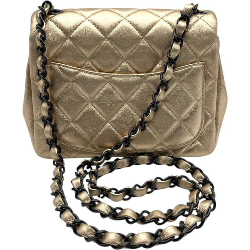 シャネル CHANEL ミニマトラッセ18 A35200 31番台 シャンパンゴールド