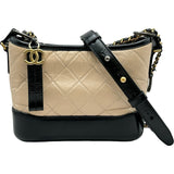 シャネル CHANEL ガブリエル スモール ホーボーバッグ A91810 25番台 ベージュ/ブラック/シルバー/ゴールド金具 エイジドカーフ レディース ショルダーバッグ