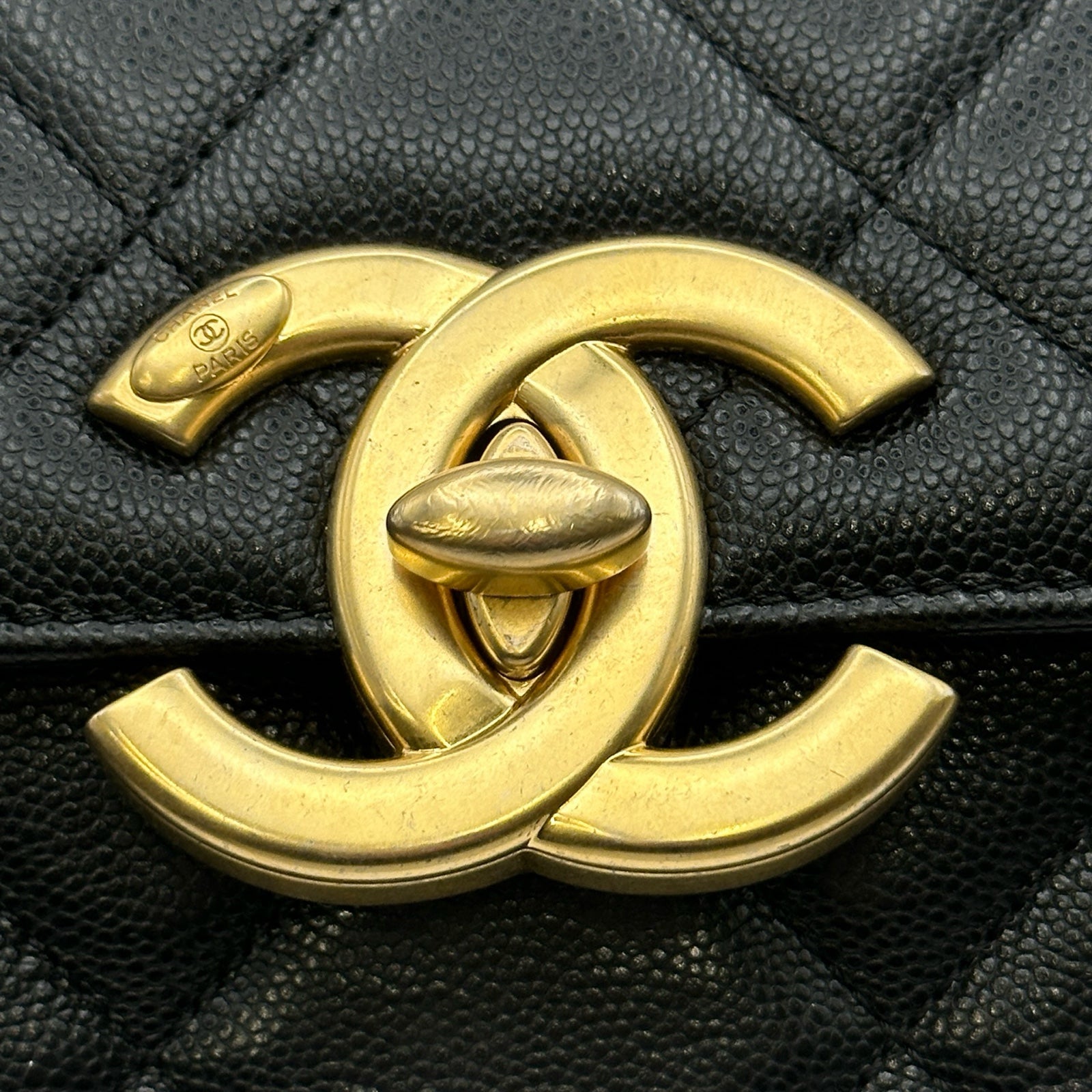 シャネル CHANEL ラージココマークチェーンショルダー ブラック/ゴールド金具 キャビアスキン レディース ショルダーバッグ CHANEL(シャネル) マトラッセ ラージココマーク チェーンショルダー