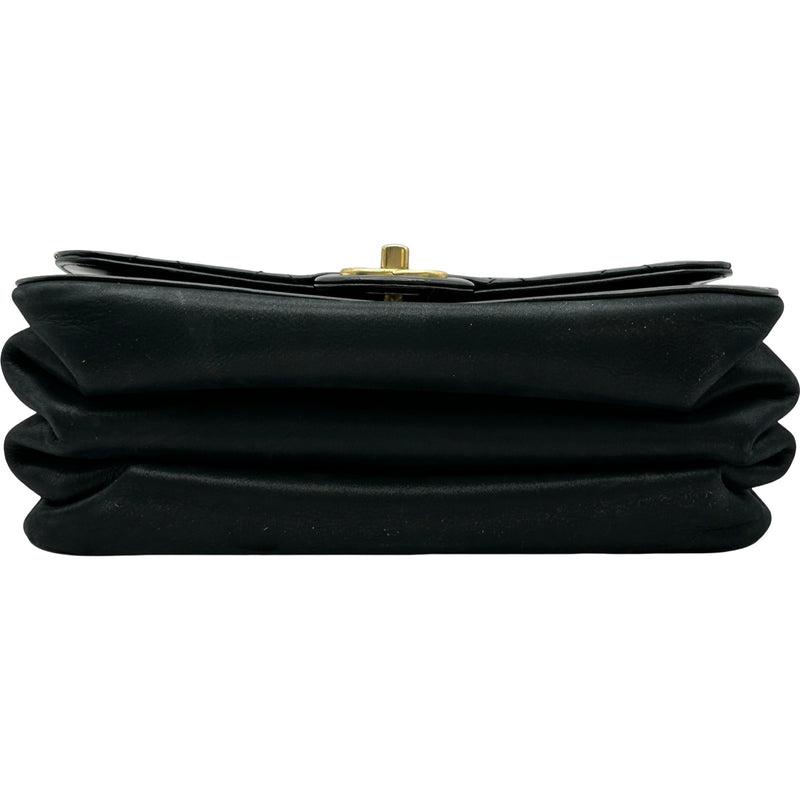 シャネル CHANEL トリプルフラップバッグ A91864 26番台 ブラック/ゴールド金具 カーフスキン レディース ショルダーバッグ シャネル CHANEL トリプルフラップバッグ A91864 26番台 ブラック