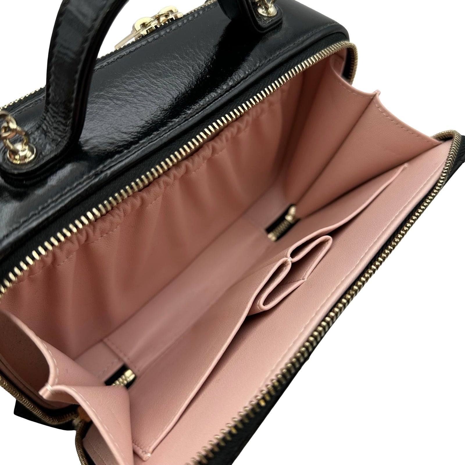 シャネル CHANEL トップハンドルバニティケースショルダーバッグ AS3538 ブラック ゴールド金具 シャイニーラムスキン レディース ショルダーバッグ シャネル CHANEL トップハンドルバニティケースショルダーバッグ