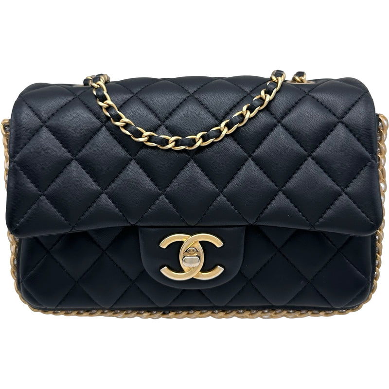 シャネル CHANEL スモール フラップバッグ AS1740 29番台 ブラック