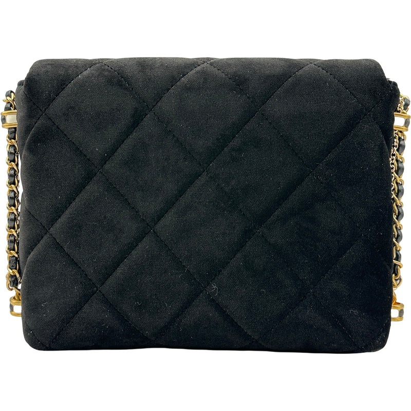 シャネル CHANEL カメリアフラップバッグ AS4413 ブラック/ゴールド金具 ベロア レディース ショルダーバッグ シャネル CHANEL カメリアフラップバッグ AS4413 ブラック/ゴールド