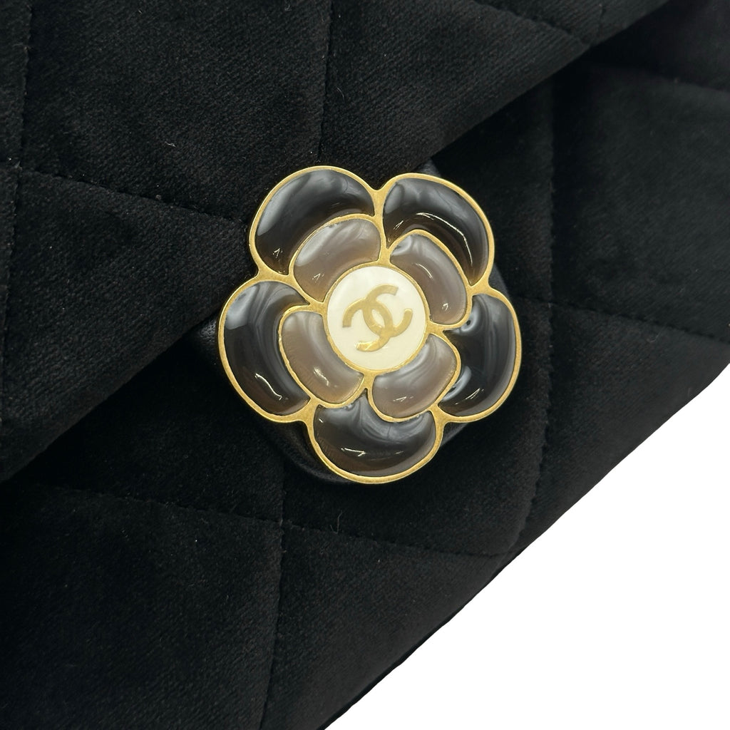 シャネル CHANEL カメリアフラップバッグ AS4413 ブラック/ゴールド金具 ベロア レディース ショルダーバッグ シャネル CHANEL カメリアフラップバッグ AS4413 ブラック/ゴールド
