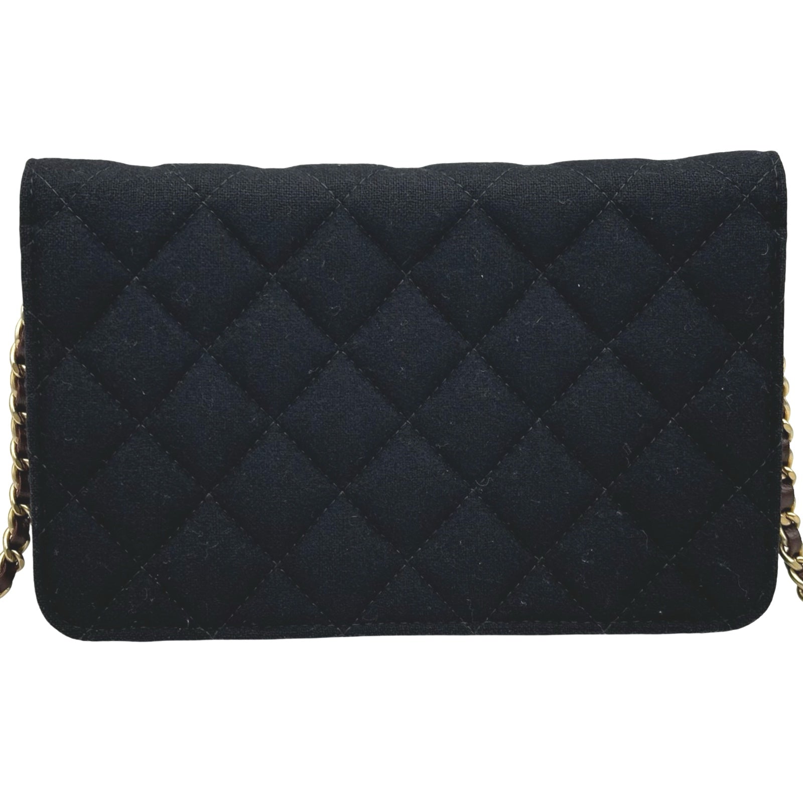 シャネル CHANEL マトラッセ チェーンウォレット A70334 26番台