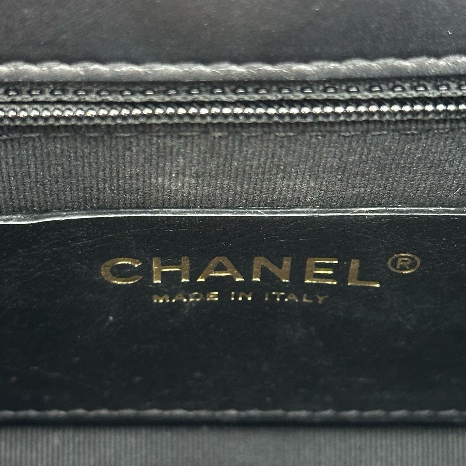 シャネル CHANEL マトラッセミニフラップバッグ AS4025 ブラック/ゴールド金具 エイジドカーフ レディース ショルダーバッグ CHANEL - シャネル CHANEL マトラッセミニフラップバッグ AS4025