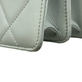 シャネル CHANEL マトラッセチェーンショルダーバッグ ライトグレー ゴールド金具 カーフスキン レディース ショルダーバッグ