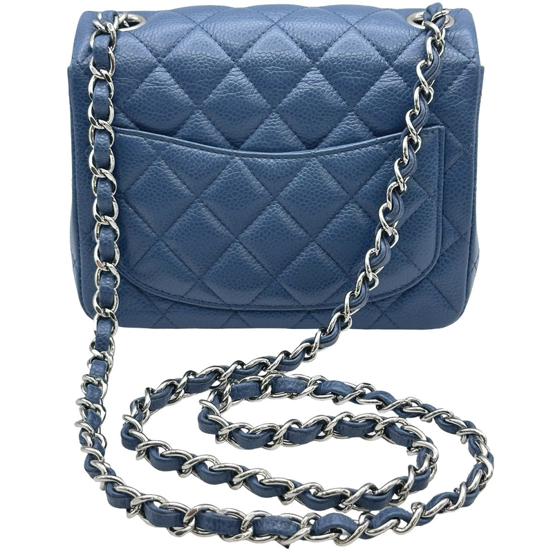 シャネル CHANEL ミニマトラッセ18 A35200 19番台 ブルー シルバー金具