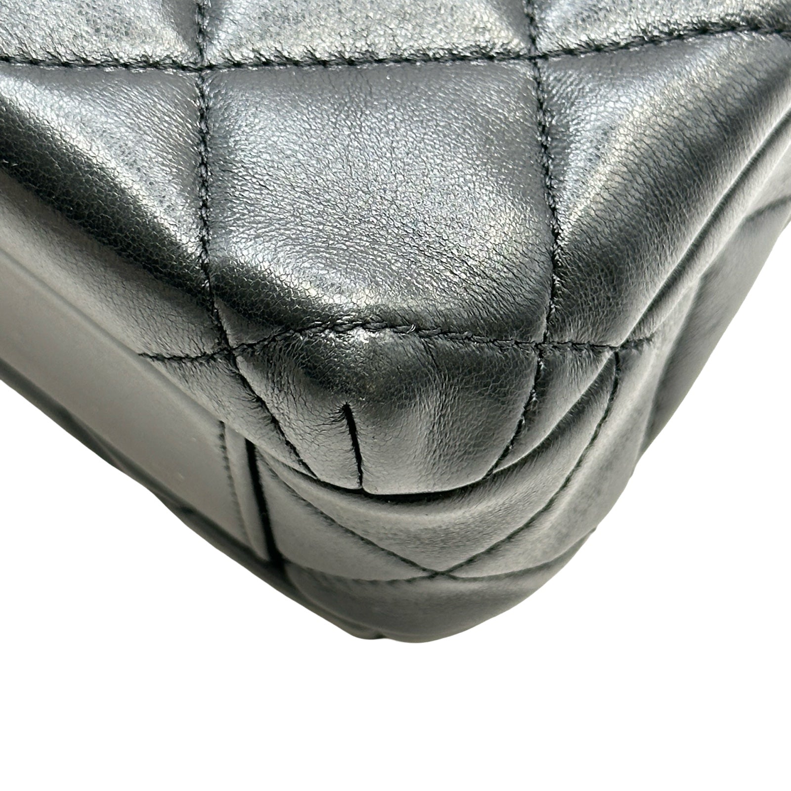 シャネル CHANEL マトラッセロゴチャームチェーンショルダー AS4986