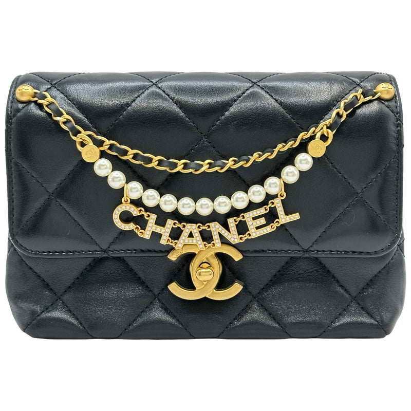 シャネル CHANEL マトラッセロゴチャームチェーンショルダー AS4986