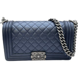 シャネル CHANEL ボーイシャネル25 A67086 24番台 ブルー シルバー金具 キャビアスキン レディース ショルダーバッグ