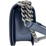 シャネル CHANEL ボーイシャネル25 A67086 24番台 ブルー シルバー金具 キャビアスキン レディース ショルダーバッグ