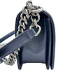 シャネル CHANEL ボーイシャネル25 A67086 24番台 ブルー シルバー金具 キャビアスキン レディース ショルダーバッグ