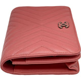 シャネル CHANEL マトラッセチェーンウォレット A84444 28番台 ピンク シルバー金具 カーフスキン レディース ウォレットチェーン