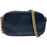 シャネル CHANEL マトラッセカメラバッグ A57574 26番台 ブラック ゴールド金具 カーフスキン レディース ショルダーバッグ