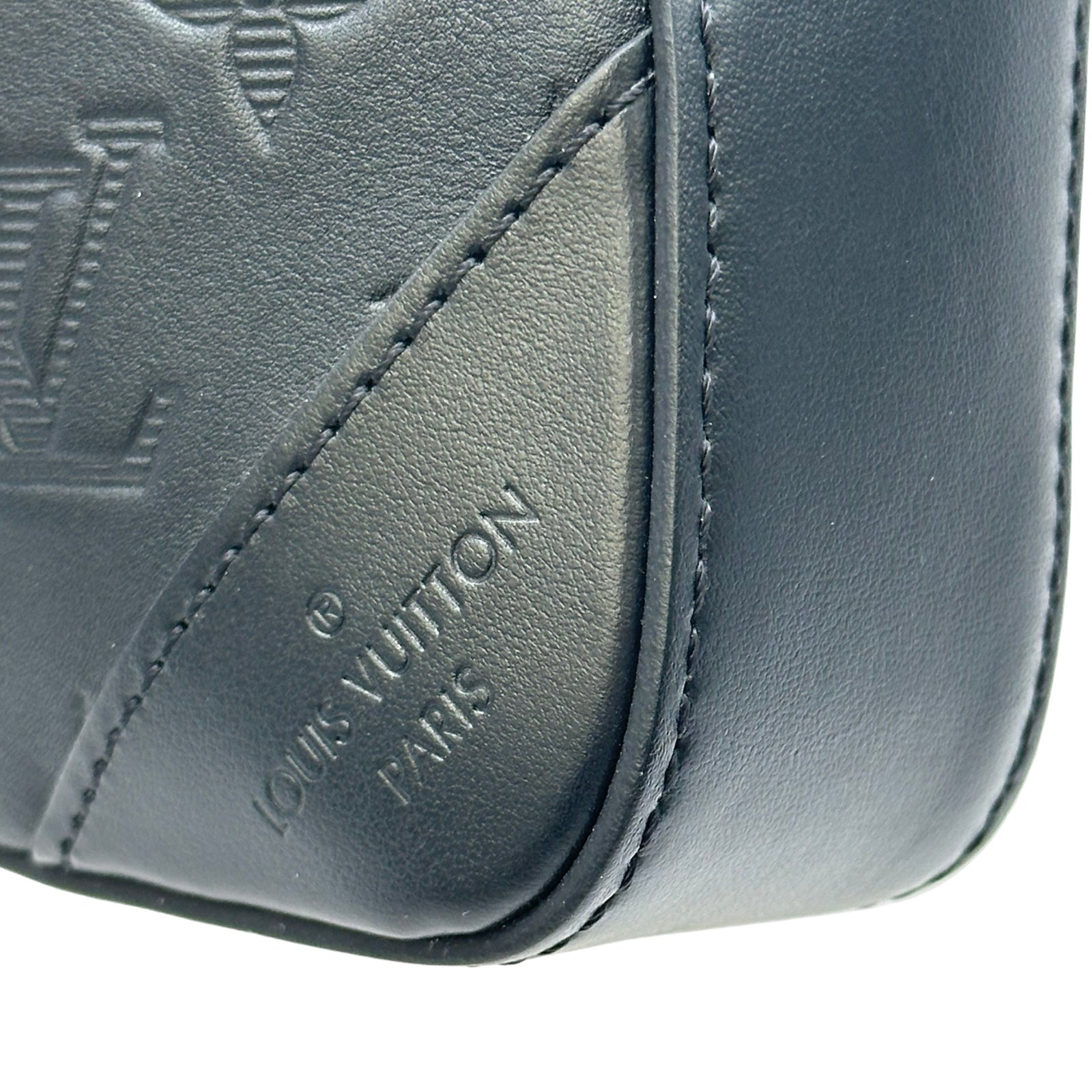 ルイ・ヴィトン LOUIS VUITTON デゥオ・メッセンジャーバッグ M69827