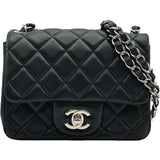 シャネル CHANEL ミニマトラッセ 18 A35200 17番台 ブラック シルバー金具 ラムスキン レディース ショルダーバッグ