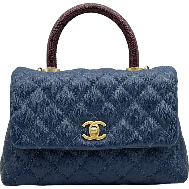 シャネル CHANEL ココハンドル XS A92990 24番台 ブルー ゴールド金具