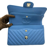 シャネル CHANEL Vステッチマトラッセ23 A01113 27番台 ブルー ゴールド金具 キャビアスキン レディース ショルダーバッグ