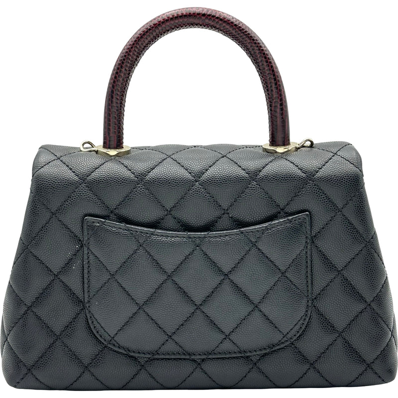 シャネル CHANEL ココハンドルXS A92990 31番台 ブラック ゴールド金具