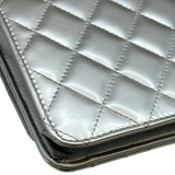 シャネル CHANEL ココロック チェーンウォレット A80766 22番台 シルバー シルバー金具 エナメル レディース ショルダーバッグ