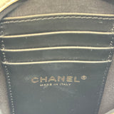 シャネル CHANEL マトラッセ ショルダーバッグ ホワイト ゴールド金具 キャビアスキン レディース ショルダーバッグ
