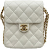 シャネル CHANEL マトラッセ ショルダーバッグ ホワイト ゴールド金具 キャビアスキン レディース ショルダーバッグ