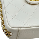 シャネル CHANEL マトラッセ ショルダーバッグ ホワイト ゴールド金具 キャビアスキン レディース ショルダーバッグ