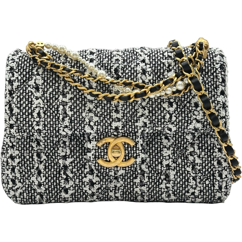 シャネル CHANEL マトラッセパールチェーンショルダーバッグ AS4384