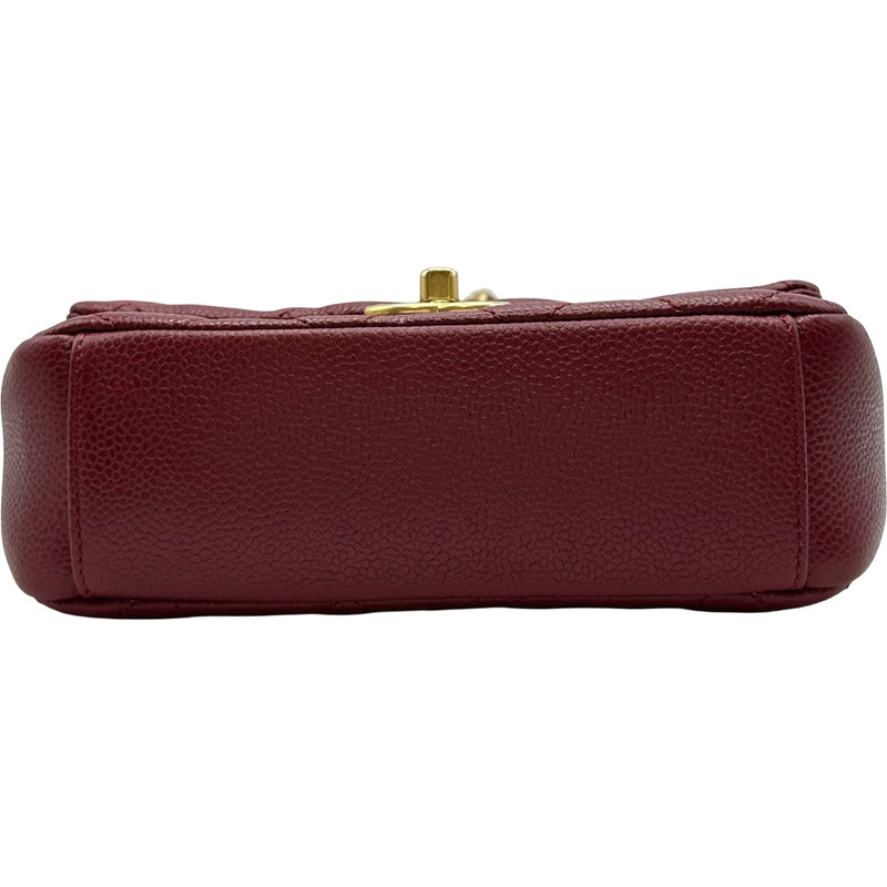 CHANEL マトラッセ ショルダーバッグ ボルドー タッセル付 シャネル CHANEL マトラッセショルダーバッグ ボルドー ゴールド金具